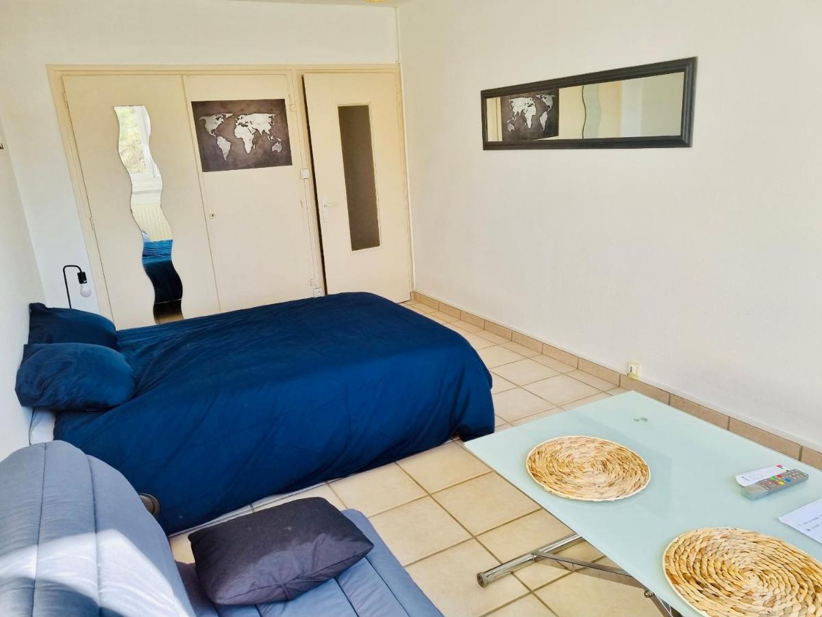 Entree Autonome 24H Sur 24H Chalon Centre Ville Daire Dış mekan fotoğraf